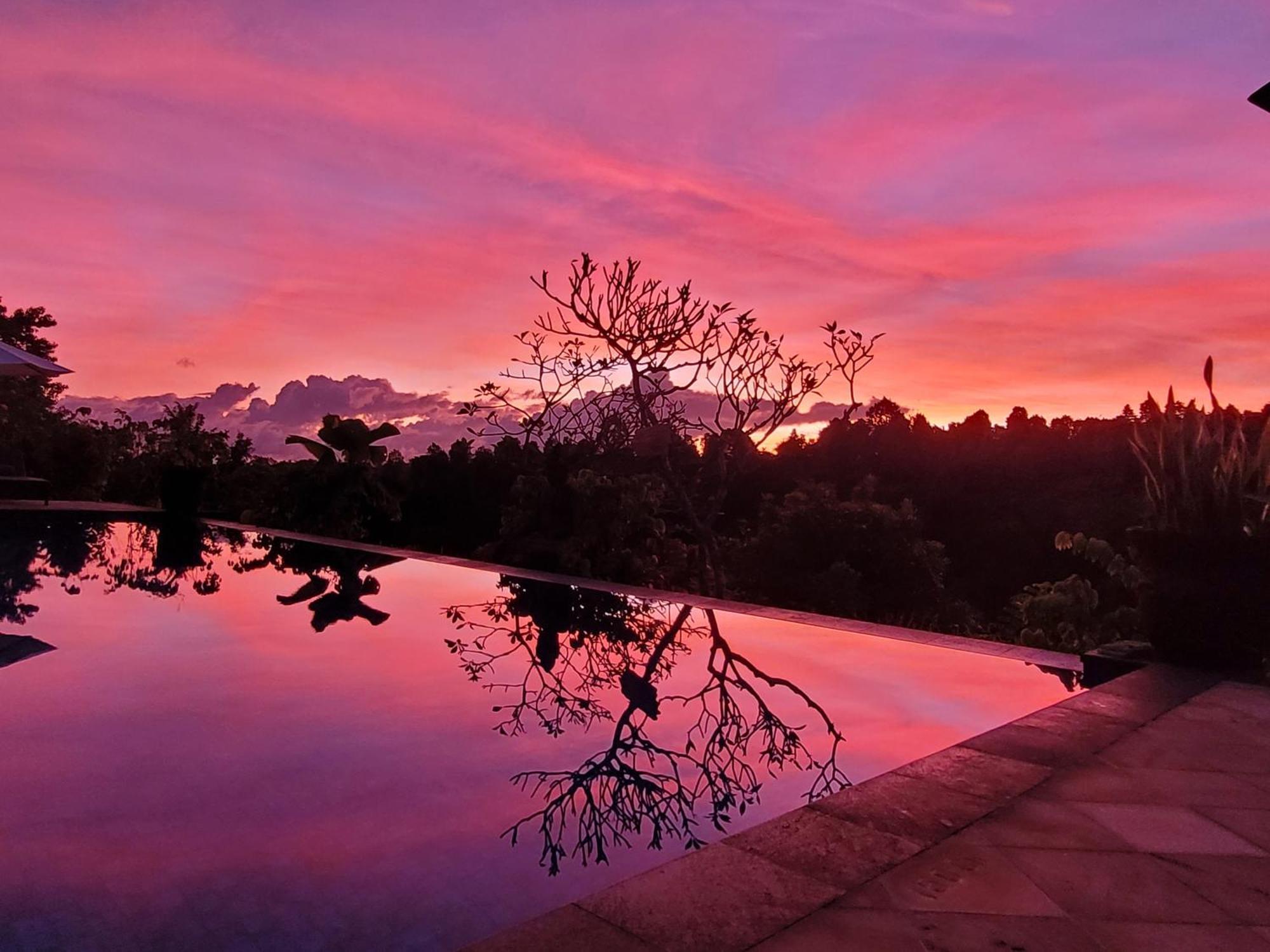 Shanti Natural Panorama View Hotel Singaraja  Exterior photo